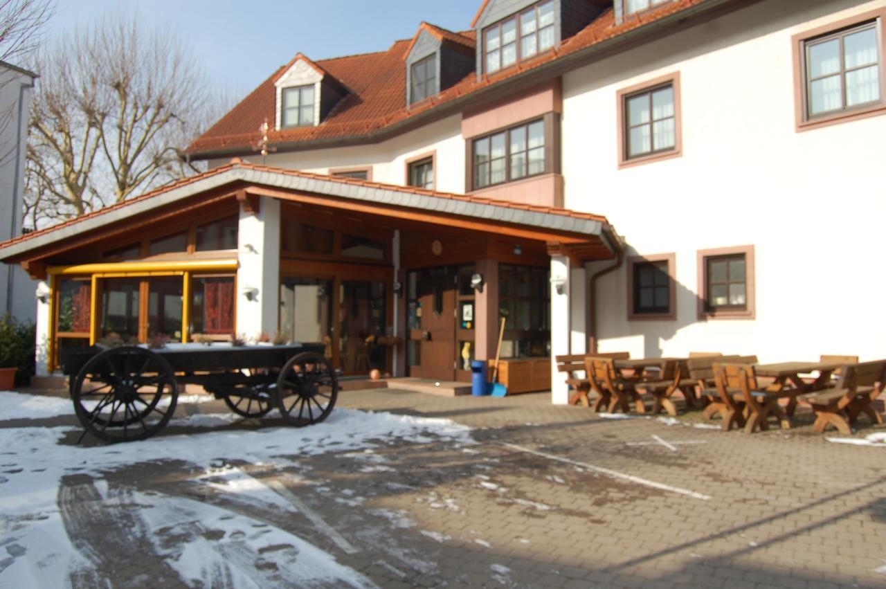 Hausener Dorfkrug Hotel Frankfurt am Main Ngoại thất bức ảnh