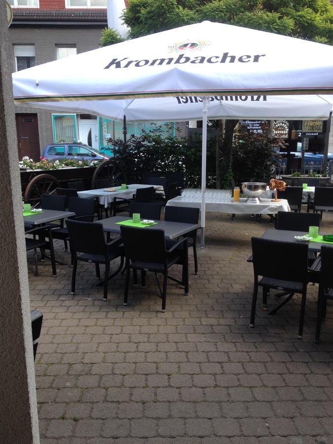 Hausener Dorfkrug Hotel Frankfurt am Main Ngoại thất bức ảnh